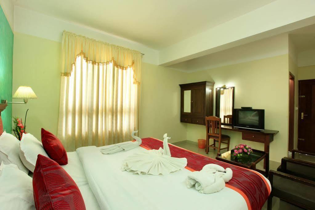 Spice Country Resort Chithirapuram Zewnętrze zdjęcie