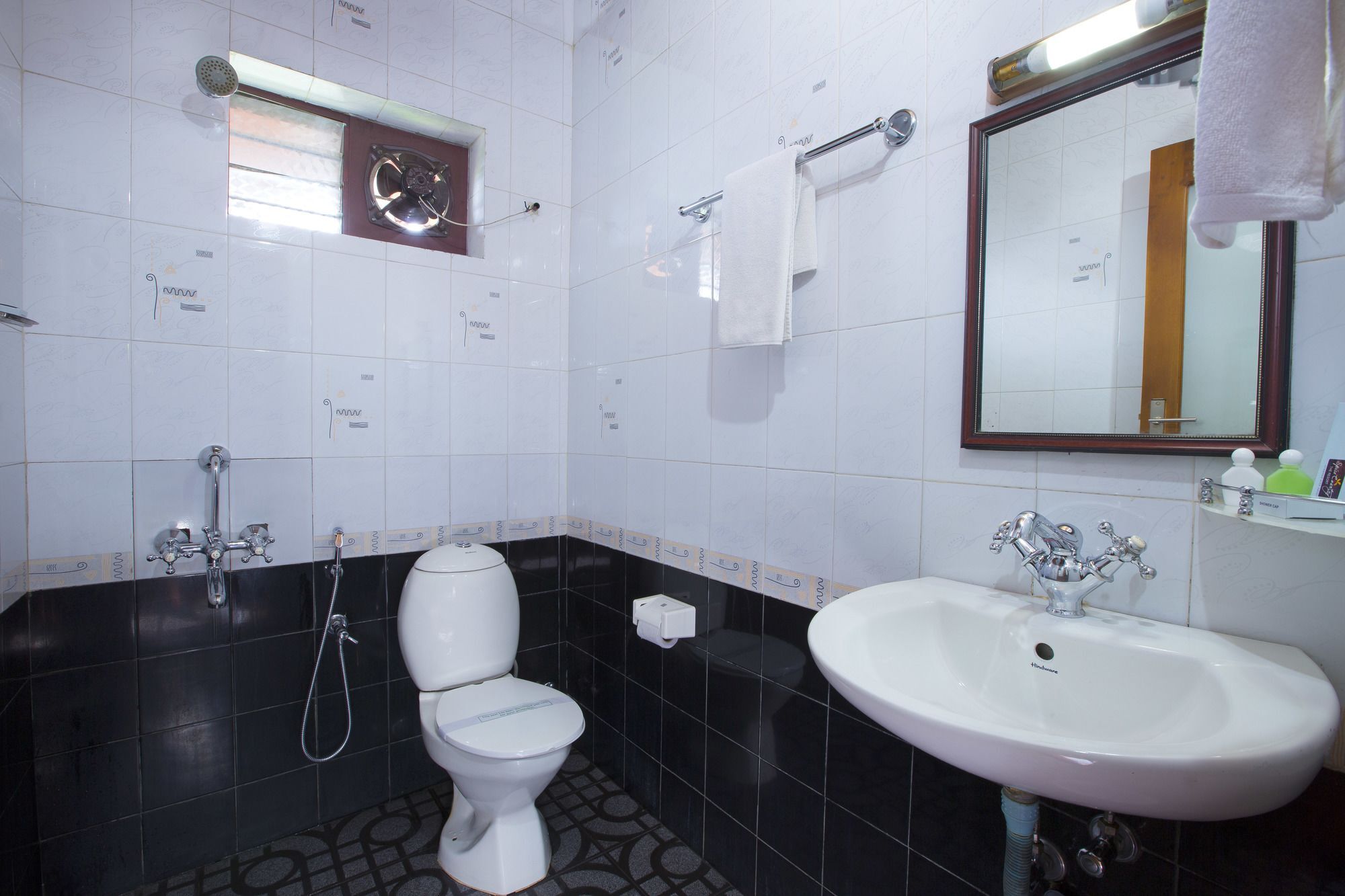 Spice Country Resort Chithirapuram Zewnętrze zdjęcie